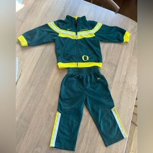 Youth Nike Track Suit - Oregon Ducks